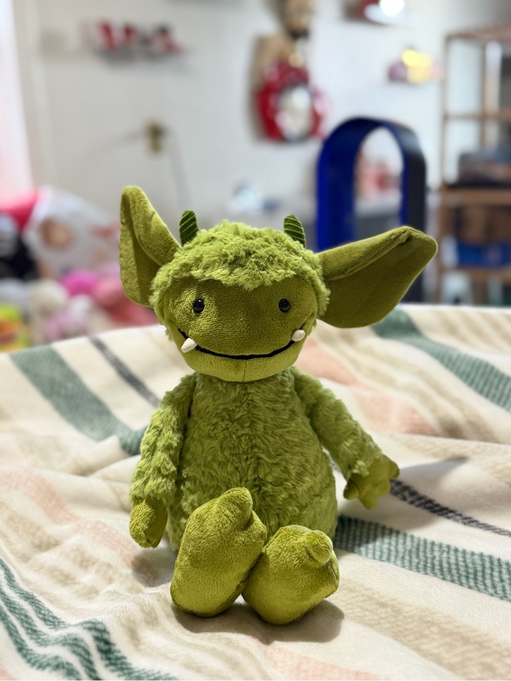 Jellycat Grizzo Gremlin